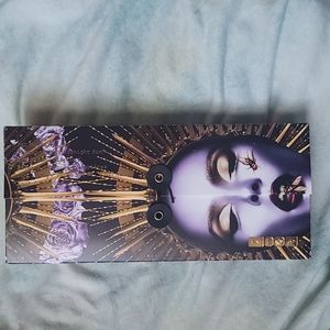 Pat McGrath's Mothership VI Pallet